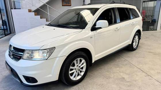 DODGE JOURNEY 3.6 SXT V6 GASOLINA 4P AUTOMÁTICO
